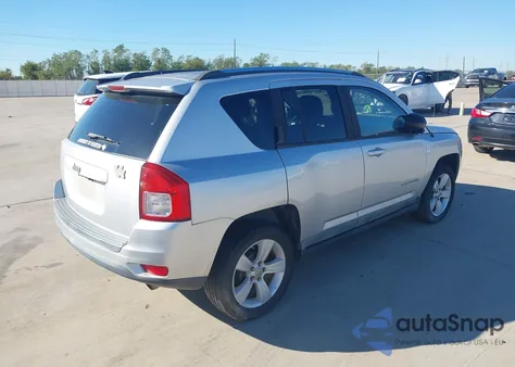 2011 Jeep Compass from USA, damaged, VIN 1J4NT1FA3BD286824